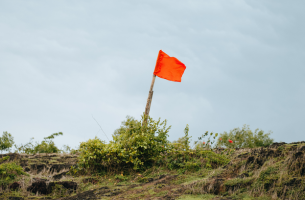 10 essential red flags to look for when hiring a specialist recruitment agency