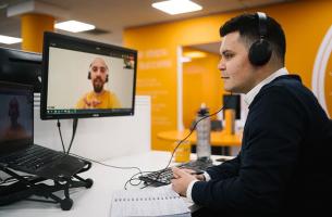 Future-proof your Logistics team: How to interview for AI awareness